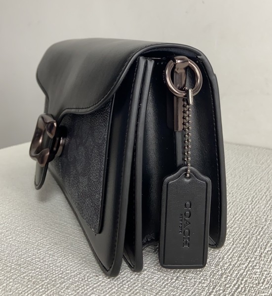 Coach C1032 size:2*5*7.5