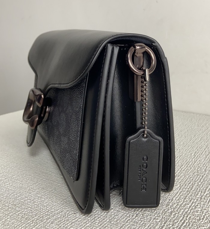 Coach C1032 size:2*5*7.5