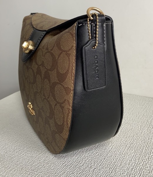 Coach CF196 size:26*18*9