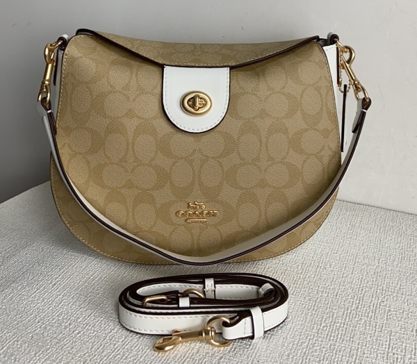 Coach CF196 size:26*18*9