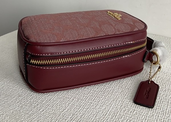 Coach CH368 size:11*17.8*5