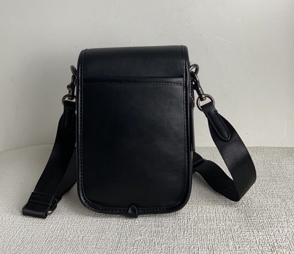 Coach CH710 size:13*17*7