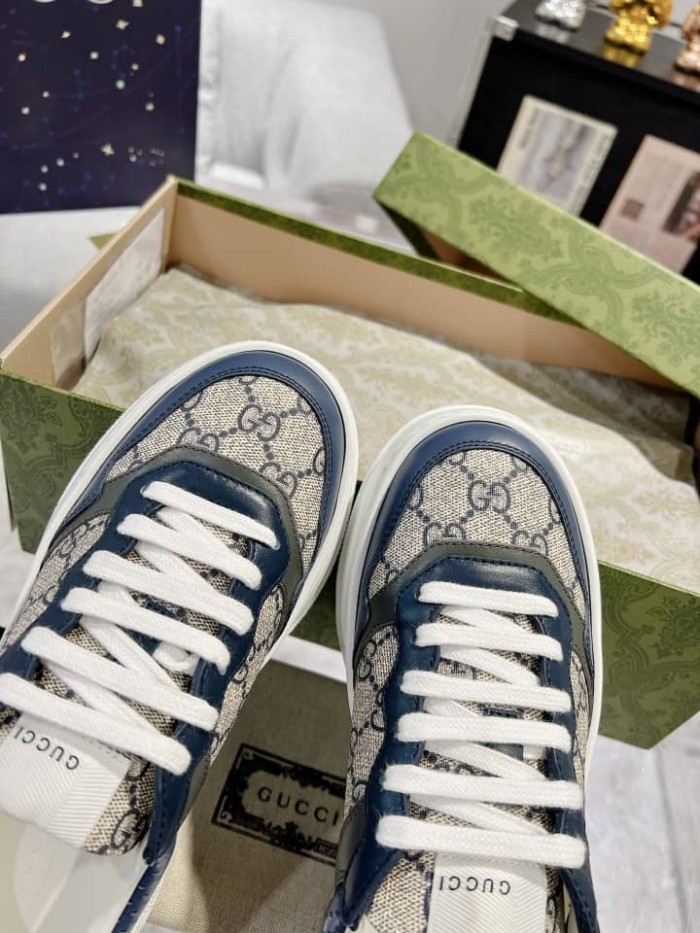 GUCCI GG Supreme Sneakers Blue