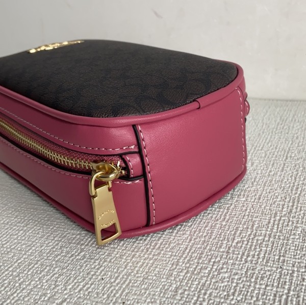 Coach CH368 size:11*17.8*5