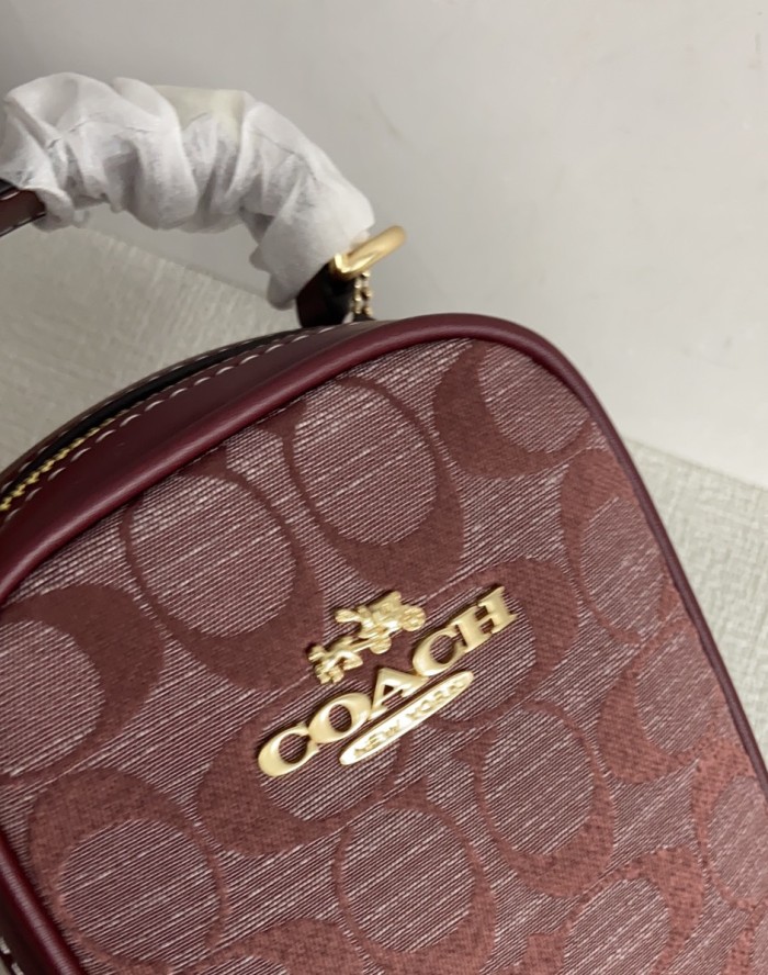 Coach CH368 size:11*17.8*5