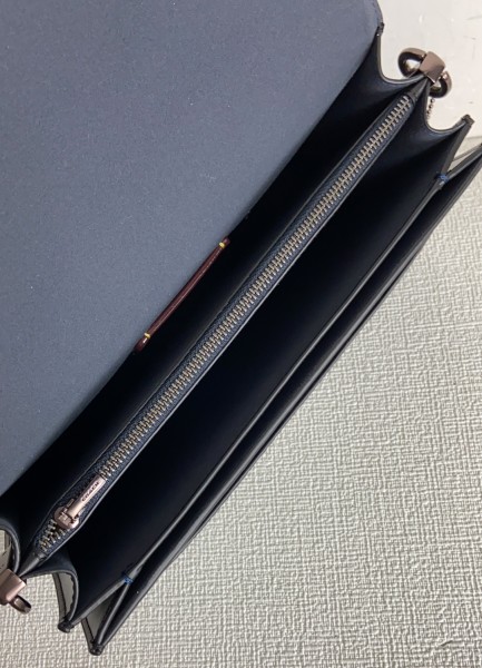 Coach C1032 size:2*5*7.5