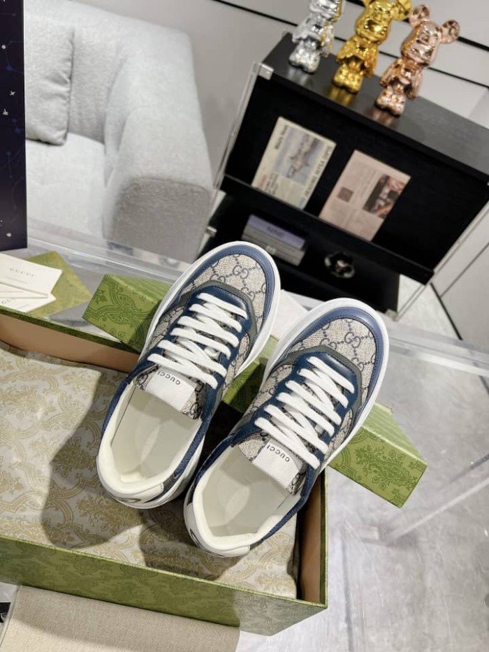 GUCCI GG Supreme Sneakers Blue