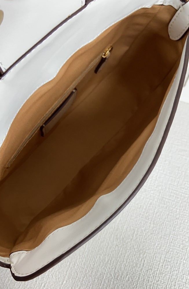 Coach CF196 size:26*18*9