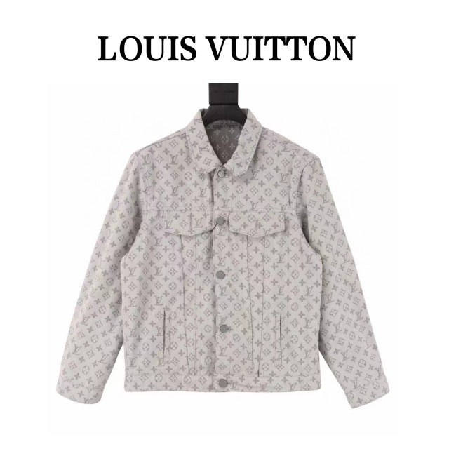 Clothes LOUIS VUITTON 852