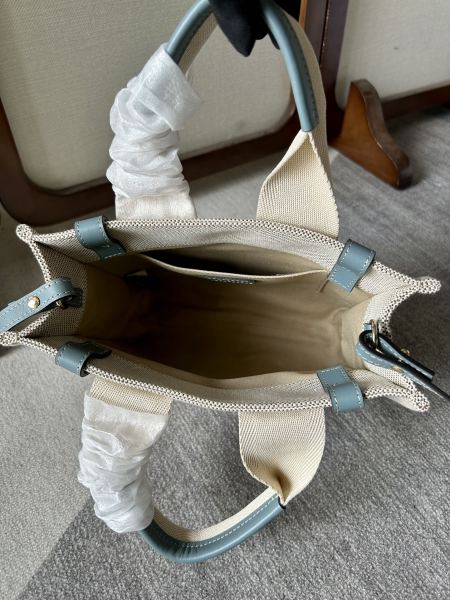  Handbags  Chloe Woody 6051 size:26.5*20*8 cm