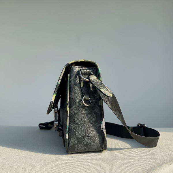 Coach CA265 size:29*20*7