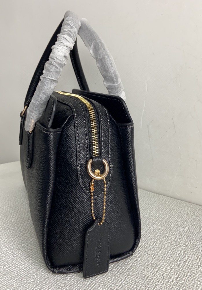 Coach CH859  size:26*17*11