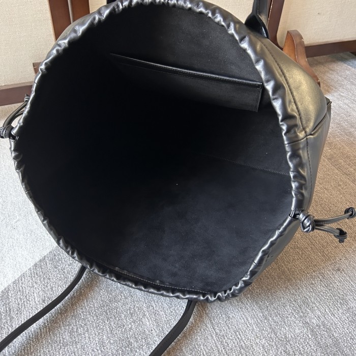  Handbags CELIN CABAS TRIOMPHE 199973 size:44 * 28 *18 cm