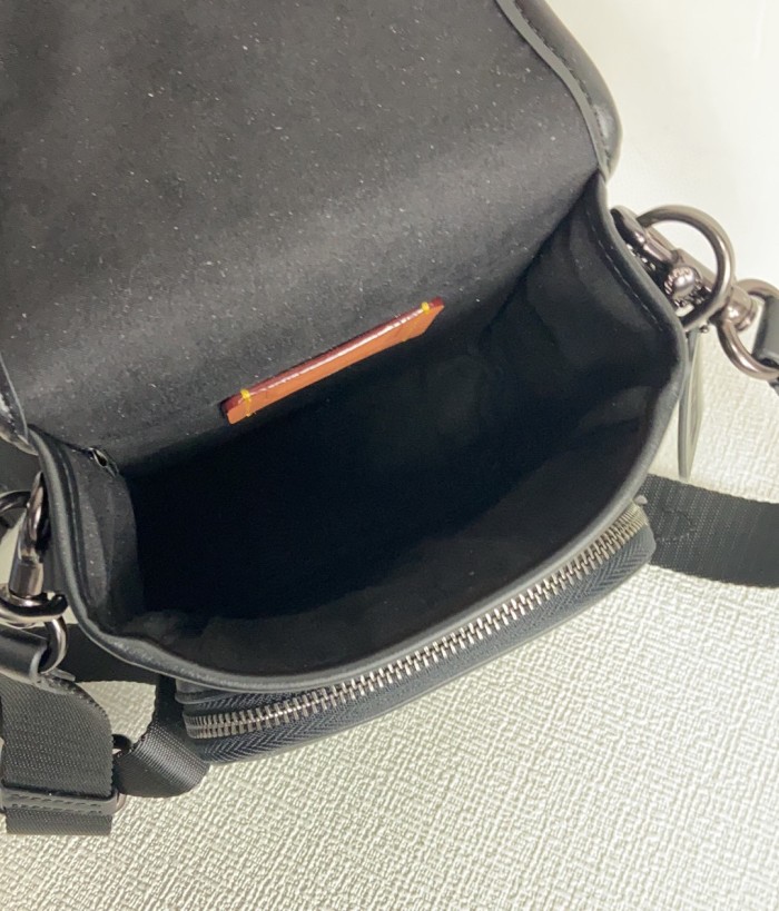  Handbags Coach CH710 size:13/17/7 cm