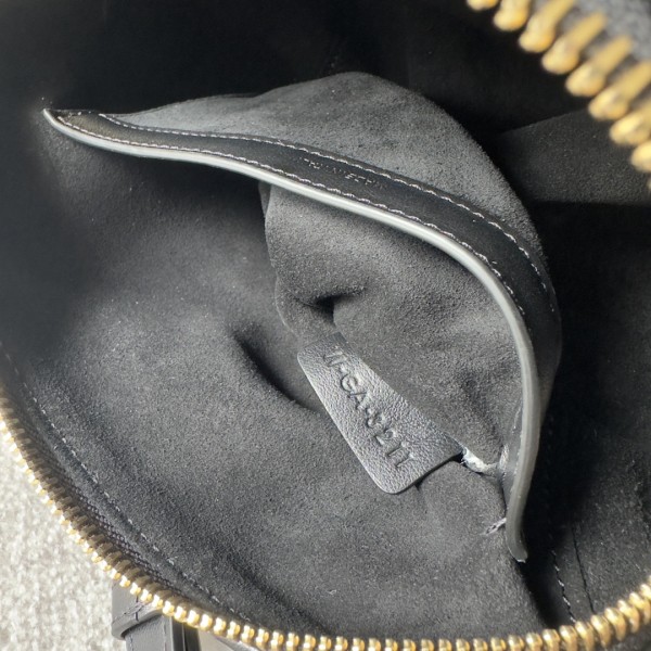  Handbags CELIN 197582 size: 19.5×14×7.5 cm