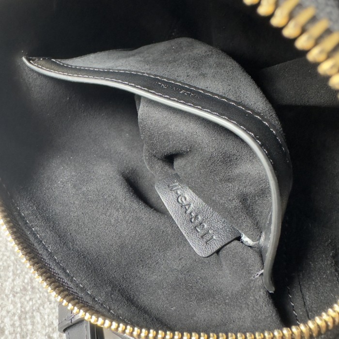  Handbags CELIN 197582 size: 19.5×14×7.5 cm