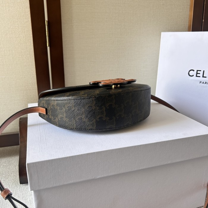  Handbags CELIN 111233. size:23×13.5×6cm