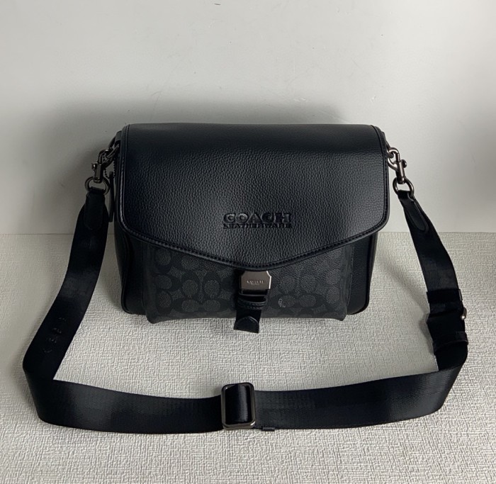 Coach CH755 SIZE:29*23*7