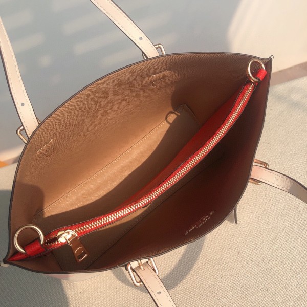 Coach C8217 size:25*19*11cm