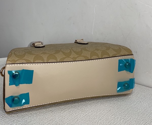 Coach CH503 size:26*17*11