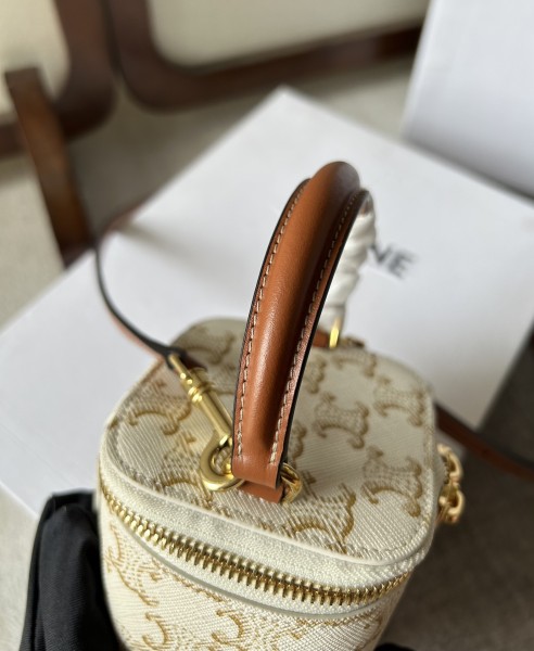 Handbags CELIN-E 110762  101762 size:9.5 X 8 X 9