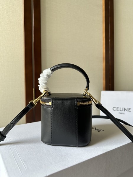  Handbags CELIN-E 110762  101762 size:9.5 X 8 X 9 cm