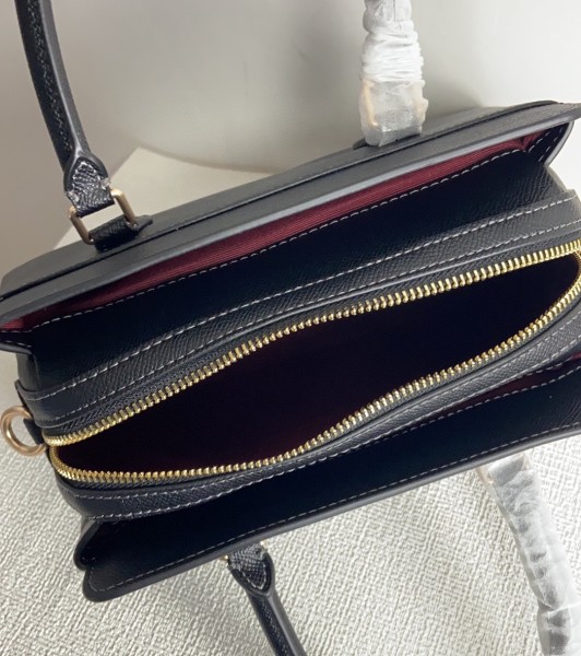 Coach CH859  size:26*17*11