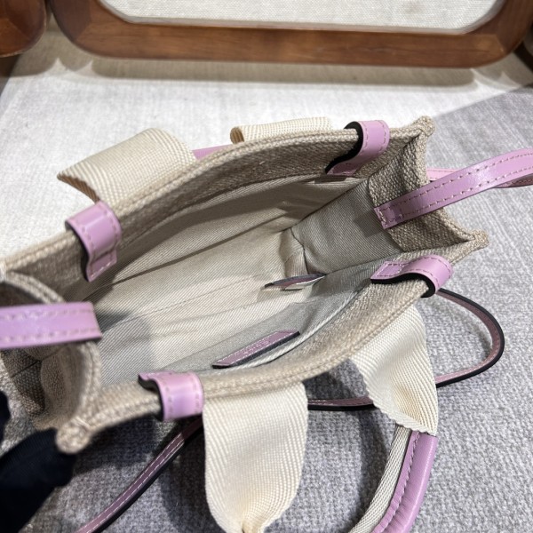  Handbags Woody mini 6060  size:20*14*6 cm