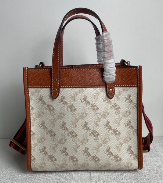 Coach C8456 size:22*21*12