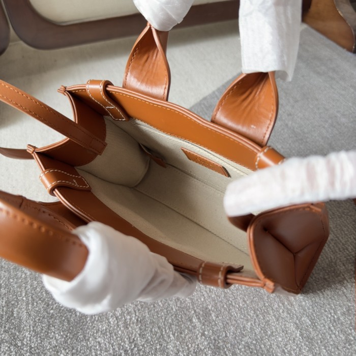  Handbags Chloe Woody size:20*14*6 cm