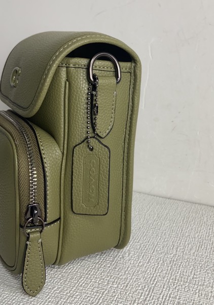  Handbags  Coach CH688 size:13/17/7 cm