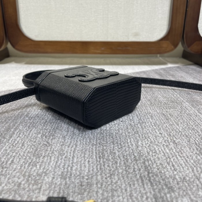  Handbags CELIN LOCK TRIOMPHE 199602 size:11 X 10 X 5 cm