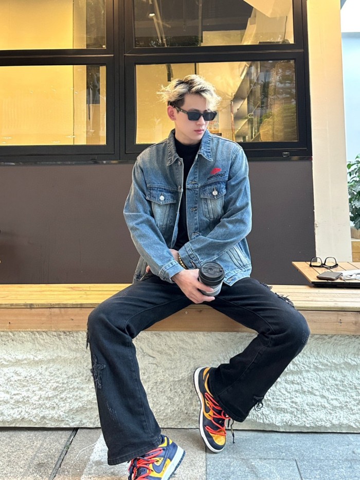 Clothes Balenciaga 599