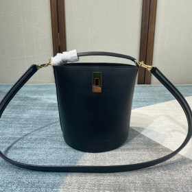 Handbags Celine TEEN BUCKET 16 197573 16 X 18 X 16 cm