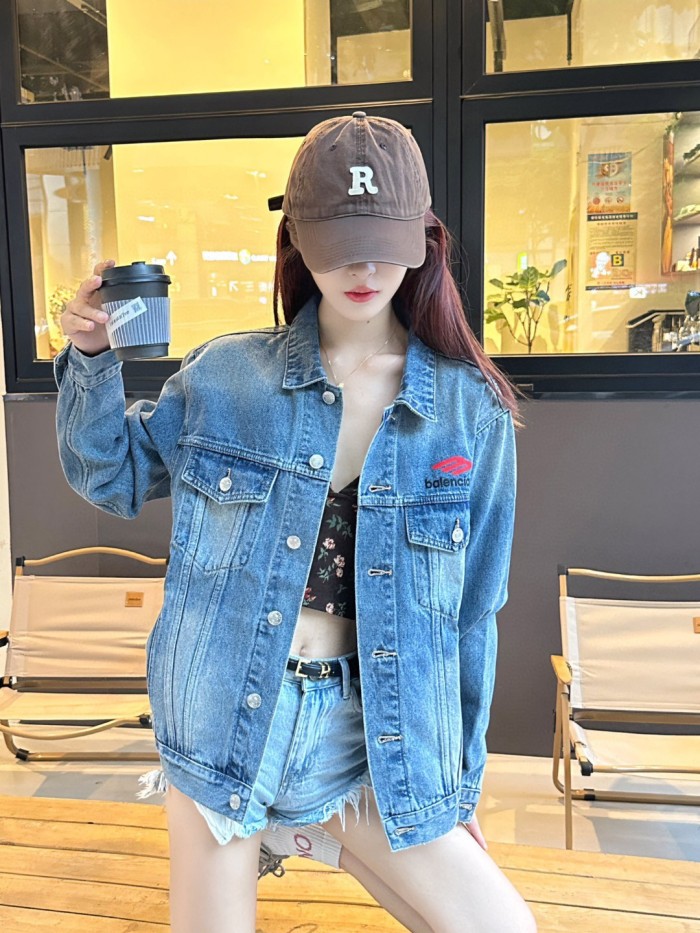 Clothes Balenciaga 599