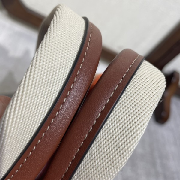  Handbags Chloe Woody 6051 size:26*20*8 cm