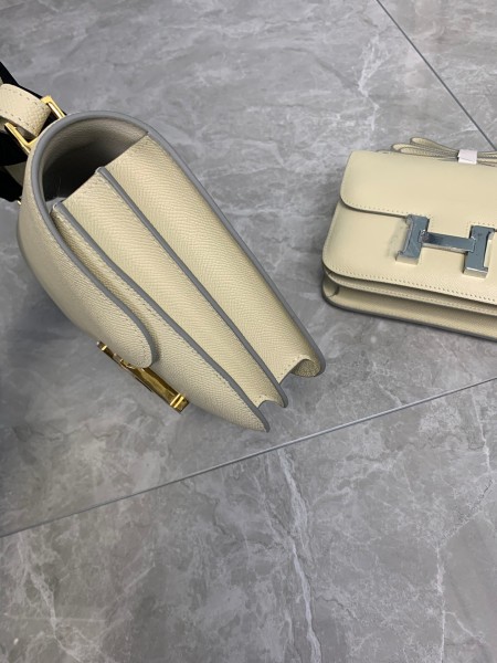  Handbags Hermes Constance  size:18-23 cm