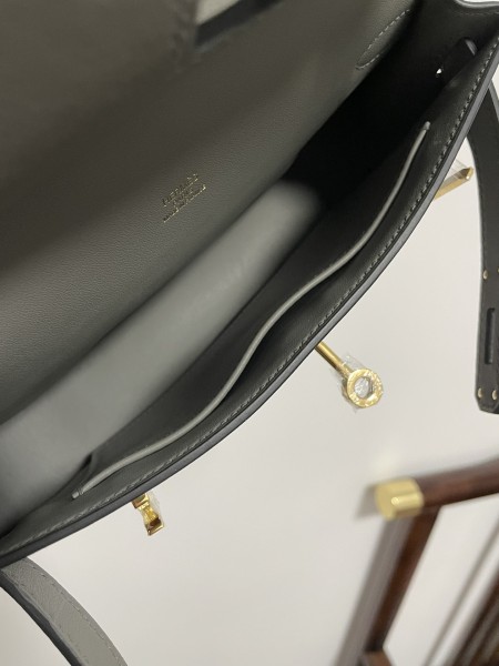  Handbags Hermes Mini Jypsiere  size:23-17-5 cm