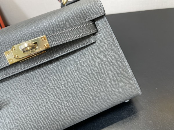  Handbags  Hermes Kelly size:19.5 cm