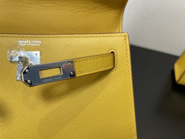  Handbags Hermes Kelly size:19.5 cm