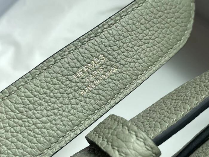  Handbags Hermes Kelly messenger  