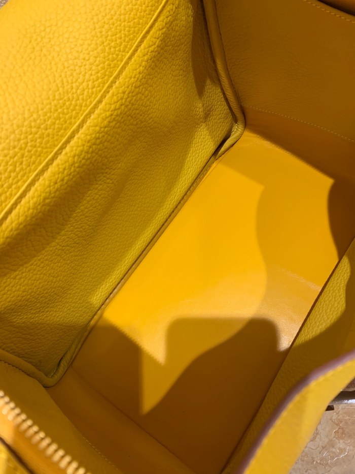  Handbags Hermes lindy size:30 cm