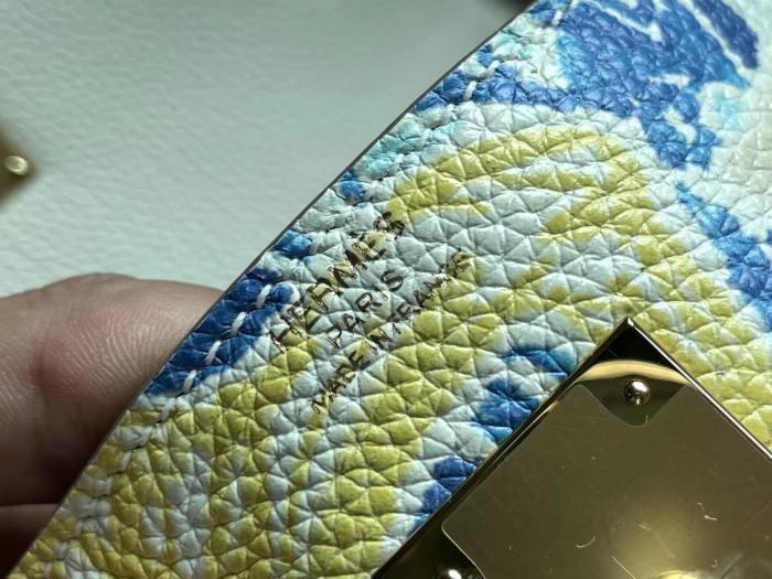  Handbags Hermes kelly messenger  