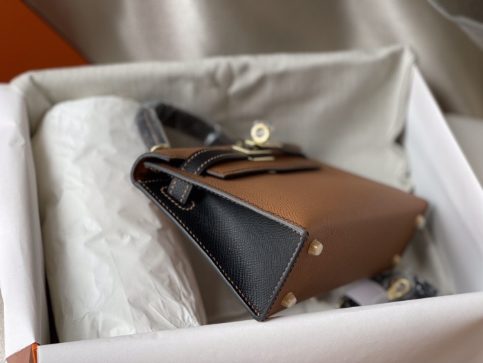  Handbags Hermes mini kelly  size:20cm