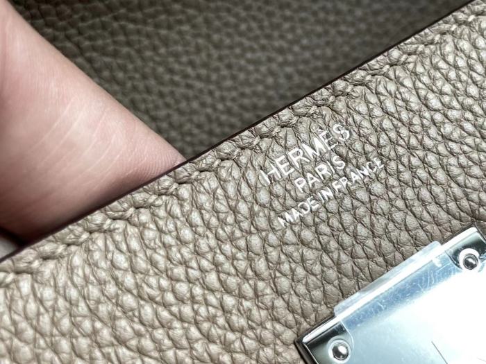  Handbags Hermes Kelly messenger  