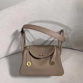  Handbags Hermes Lindy size:26 cm