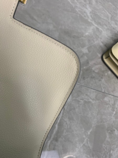  Handbags Hermes Constance  size:18-23 cm