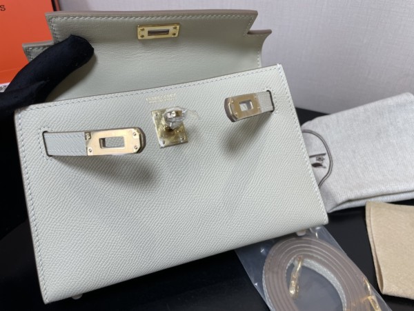  Handbags Hermes  Kelly size:19.5 cm
