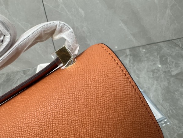  Handbags Hermes Constance  size:18-23 cm