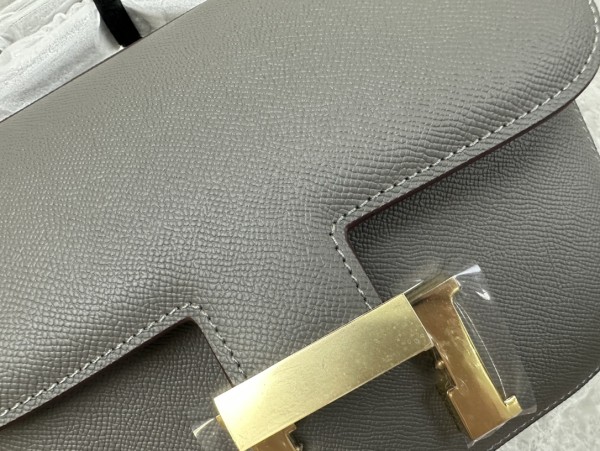  Handbags Hermes Constance  size:18-23 cm